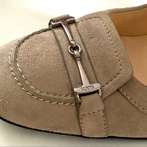 SOLD! 💚 Tod’s Jodie Horsebit Pumps NWOB - Picture 9 of 13